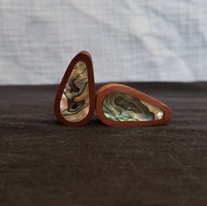1 inch plugs, 1 pair.